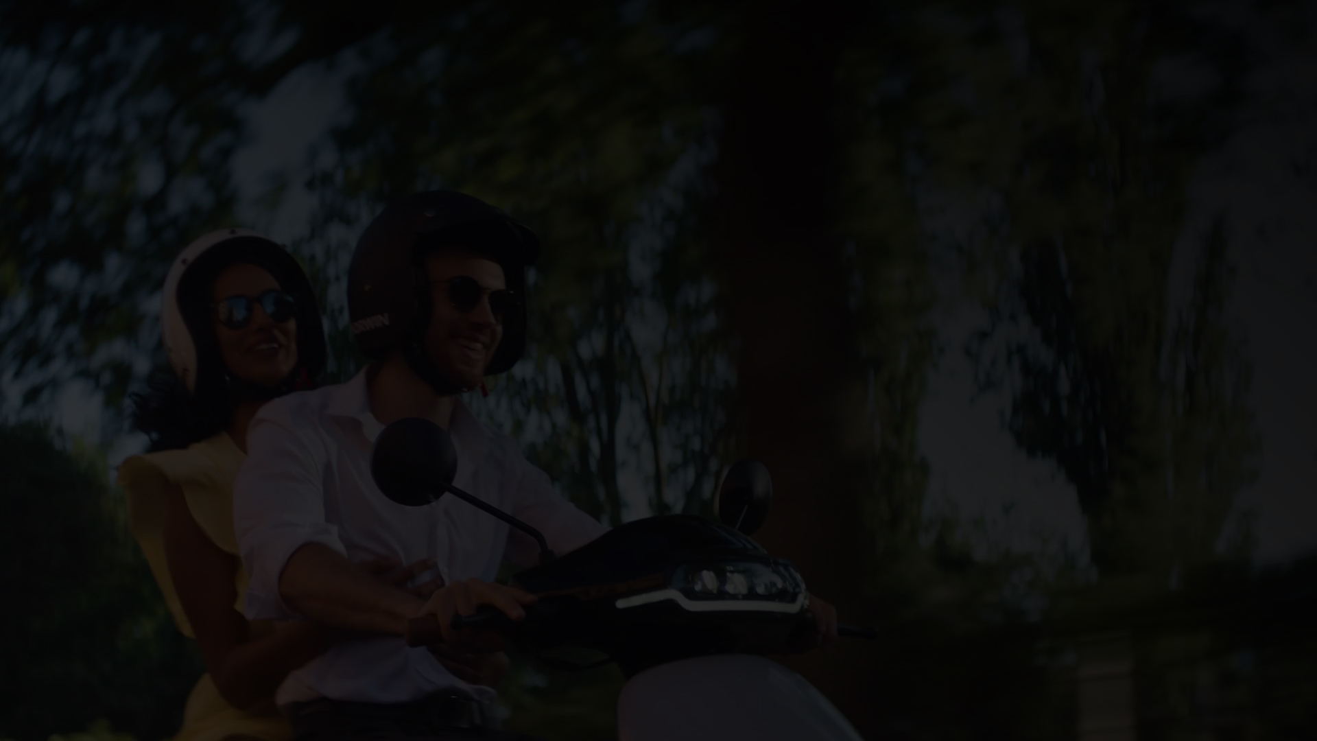 <h2><strong>HORWIN</strong>PIONEERING ELECTRIC MOTORCYCLES</h2> <h3>global intelligent technology since 2016</h3> 
